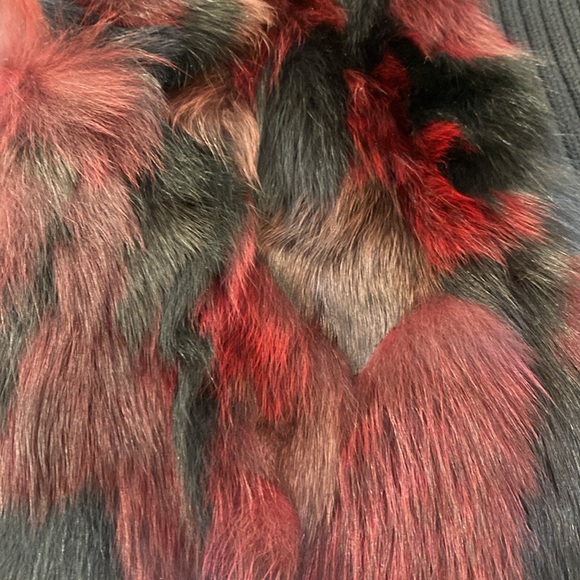 BCBG “Hudson” Fur Vest - Picture 13 of 13